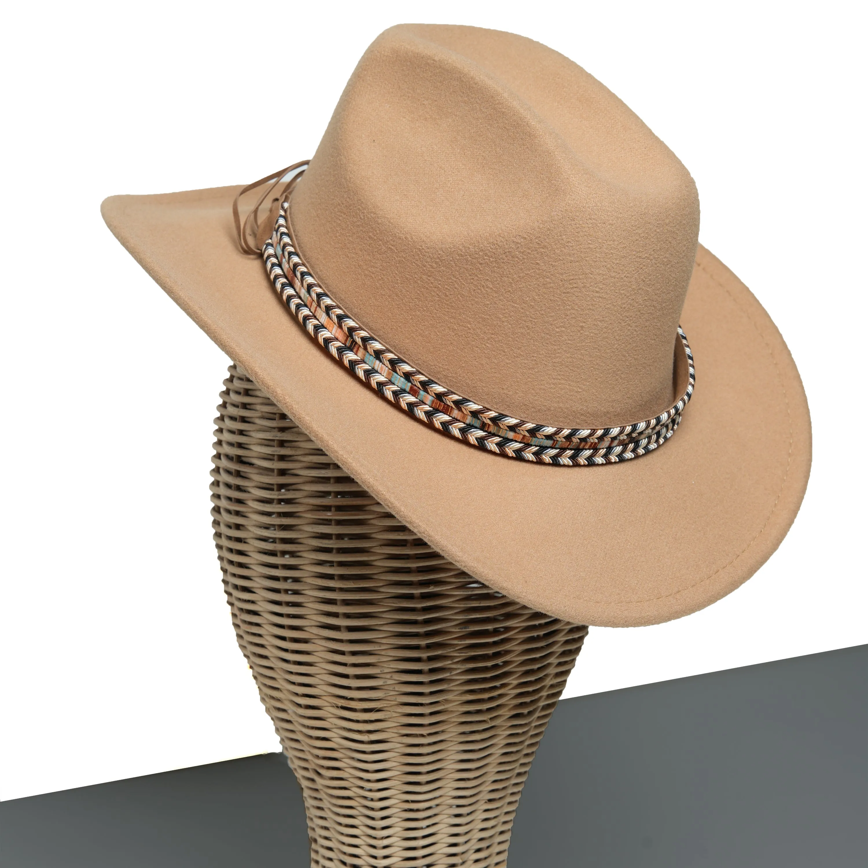 Chokore Cowboy Hat with Multicolor Belt (Camel)