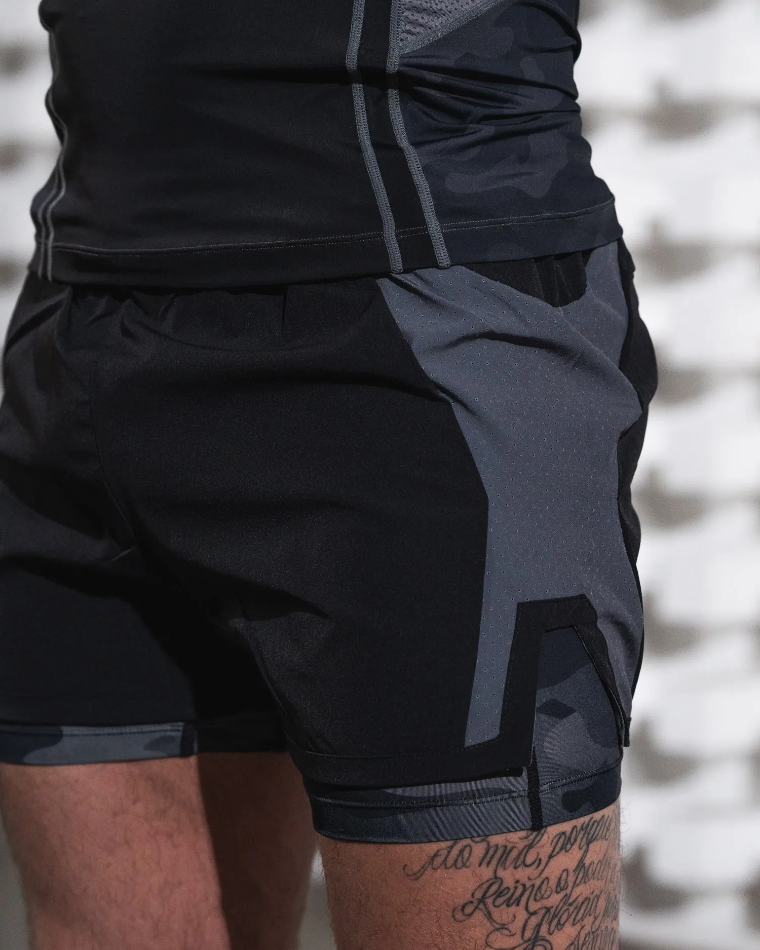 Core Tech 5" Liner Combat Shorts