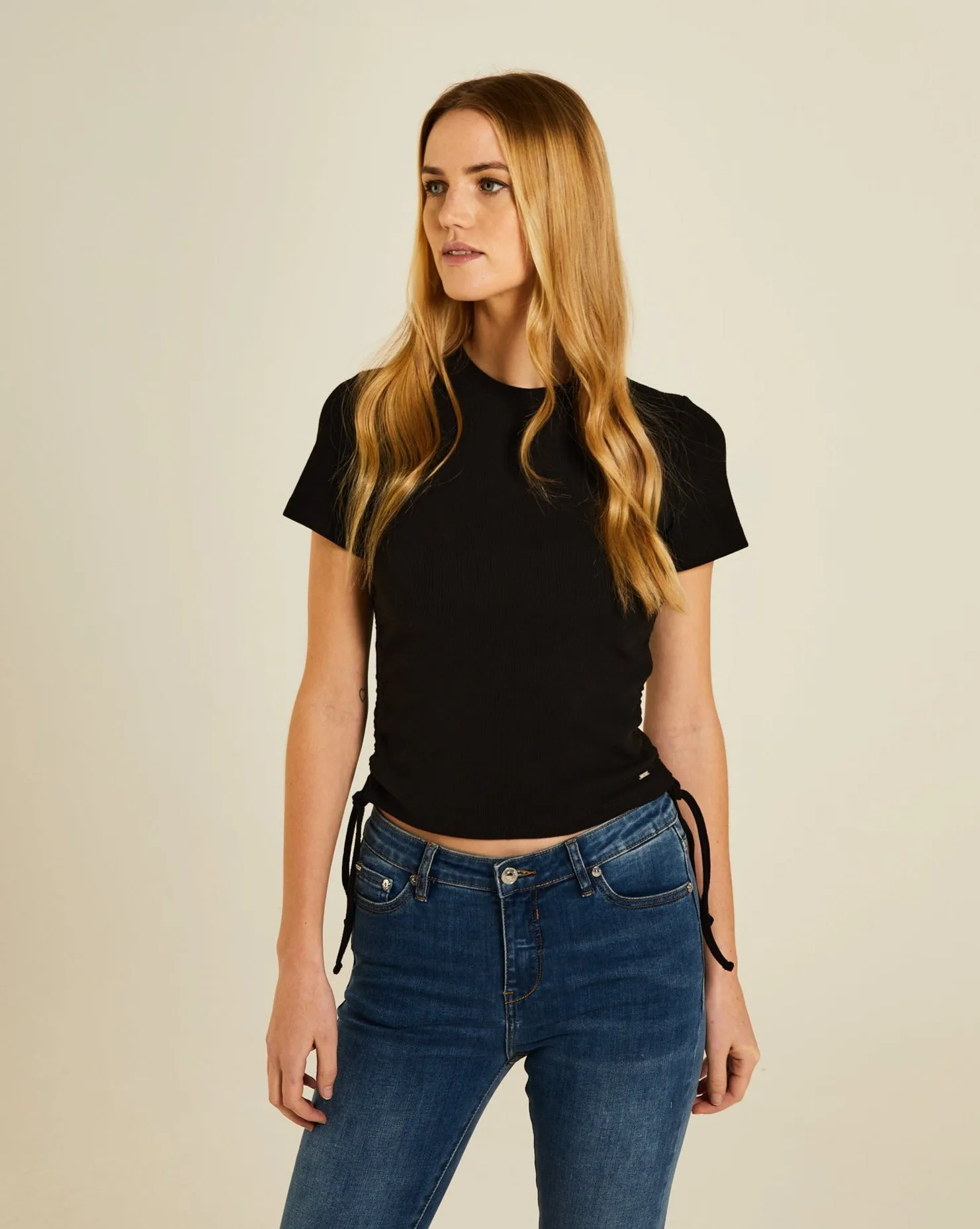 Ebba T-Shirt Black