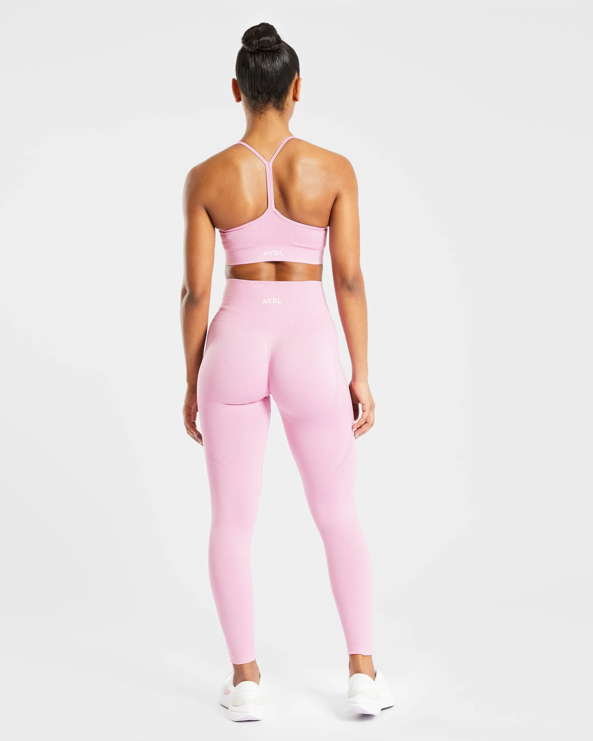 Empower Seamless Sports Bra - Baby Pink