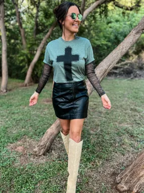 GREEN CROSS SUPER SOFT GRAPHIC TEE