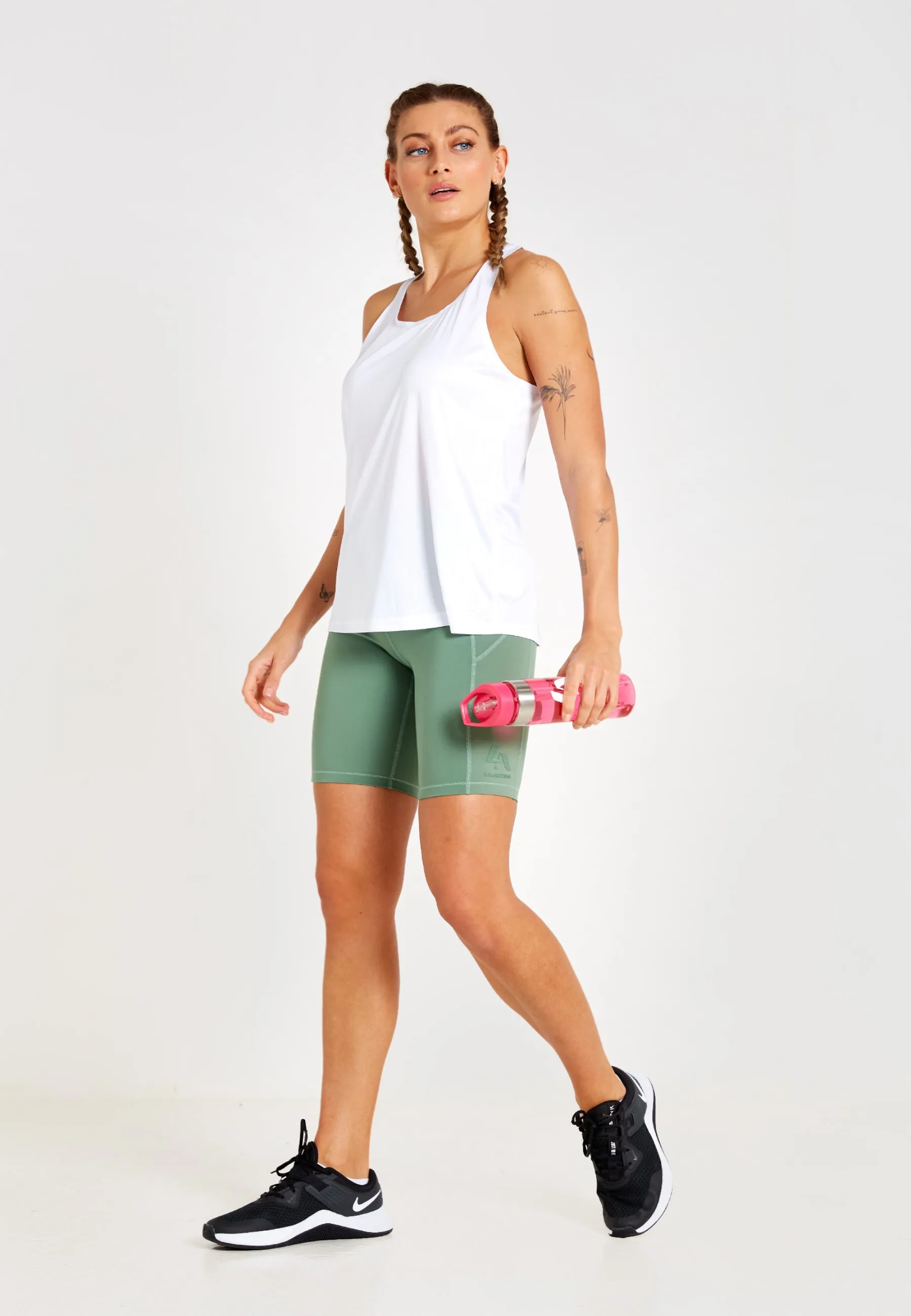 Gym Racer Back Vest-White