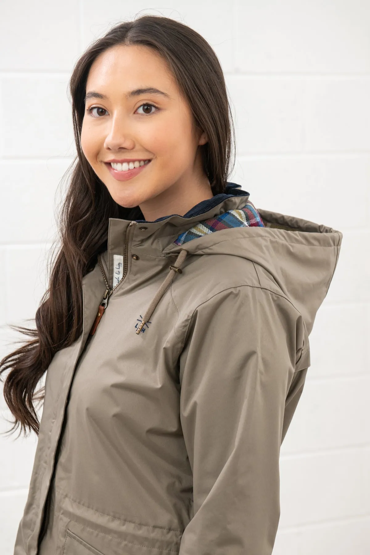 Kendal Raincoat - Fawn