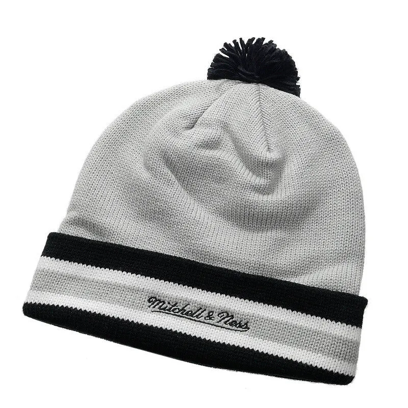 Mitchell & Ness San Antonio Spurs Striped Beanie