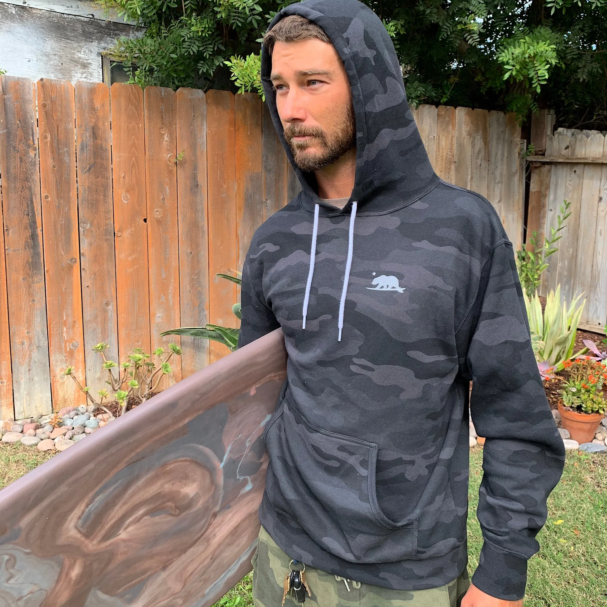 Surfbear® Unisex Pullover Hoodie