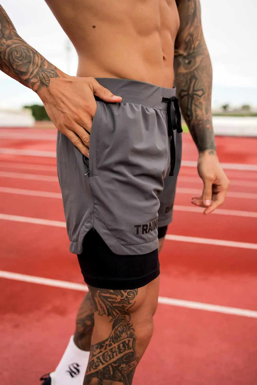 Venom 365 Shorts - Steel/Black