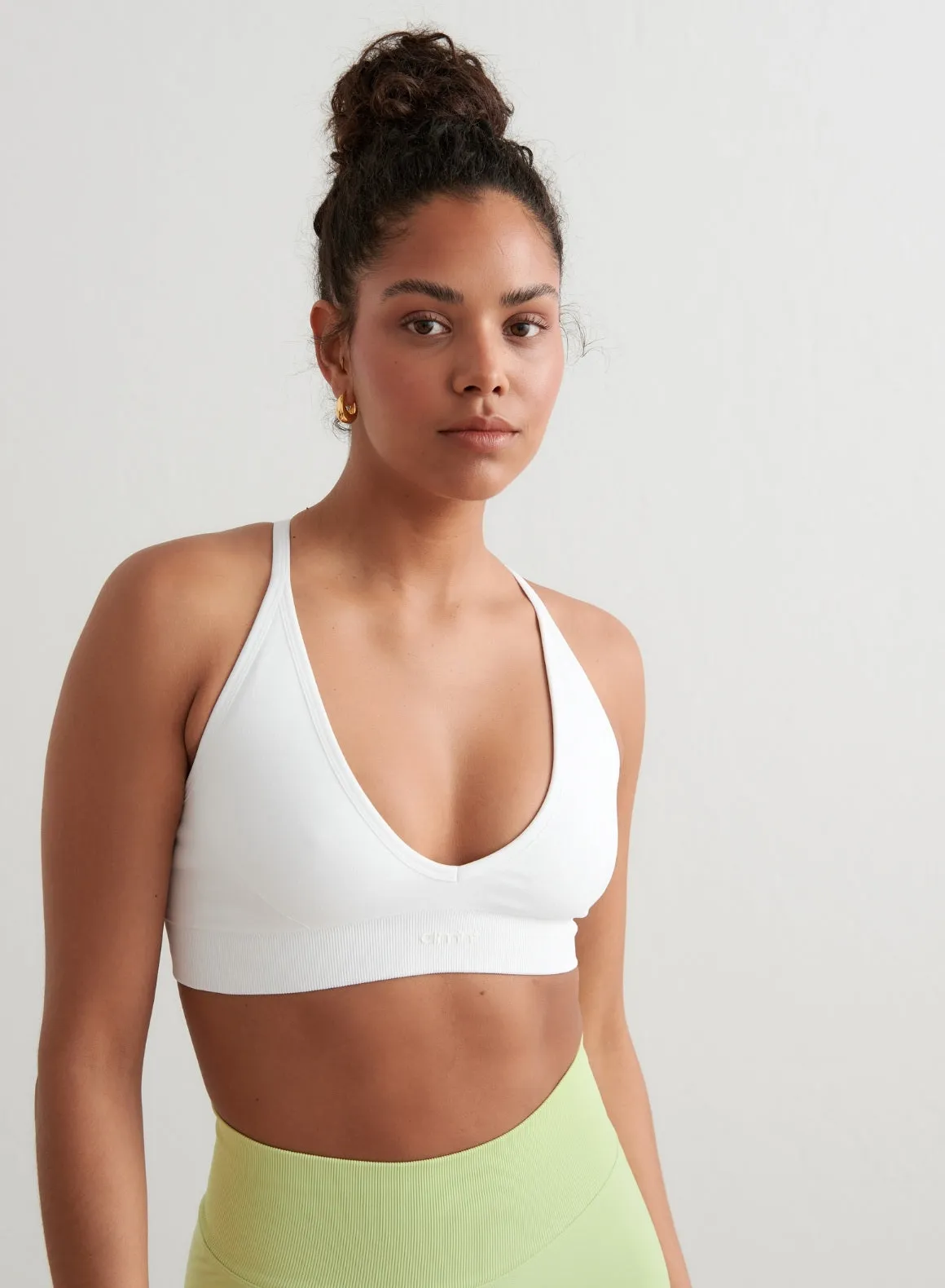 White Shape Seamless Cross Back Bra